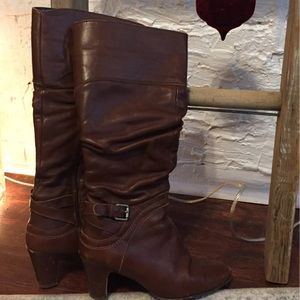 Brown leather women boots